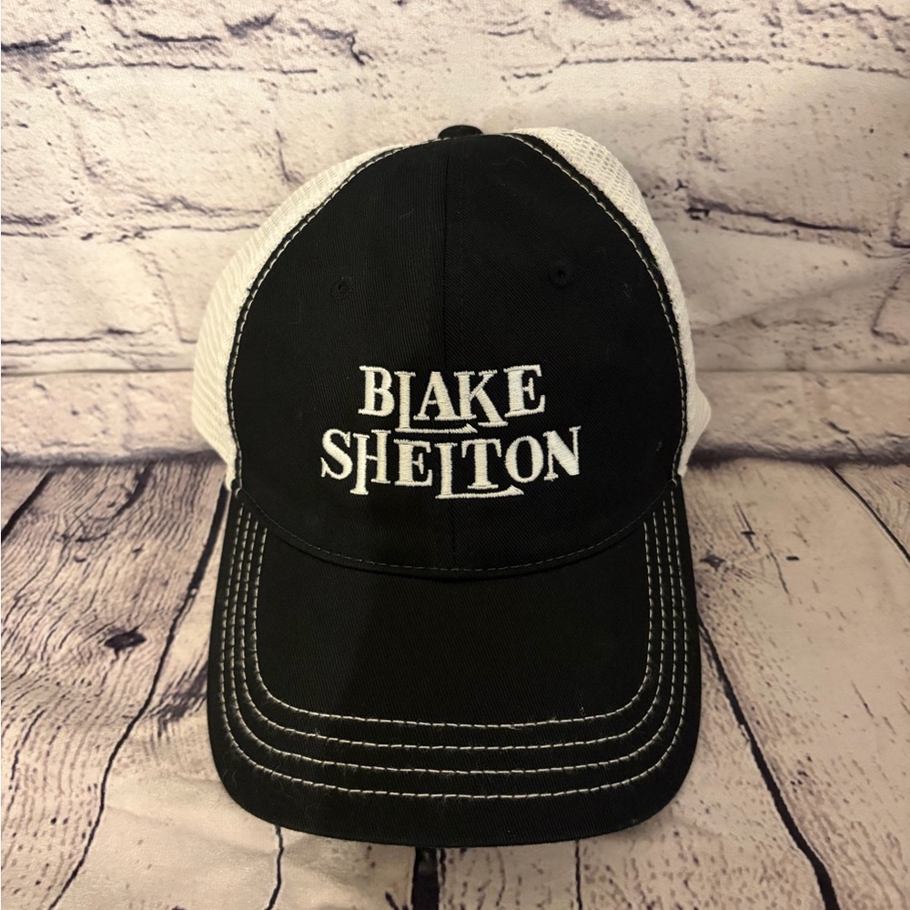 Blake Shelton Black & White Trucker Hat
